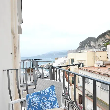 Donna Rosa - Charming House By The Sea *