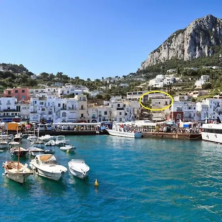 Donna Rosa - Charming House By The Sea بيت للعطل