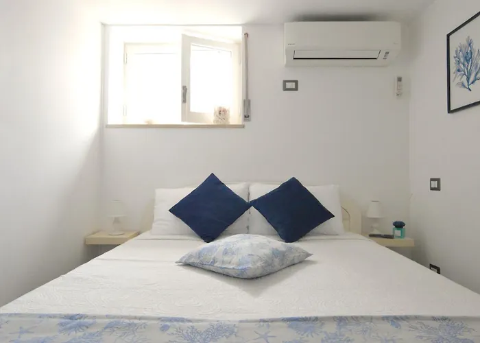 Donna Rosa - Charming House By The Sea