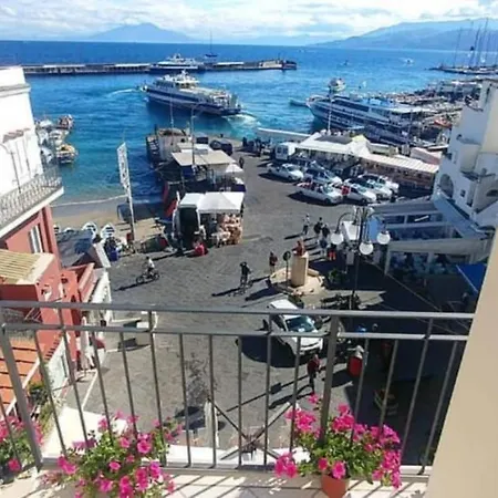 Donna Rosa - Charming House By The Sea *