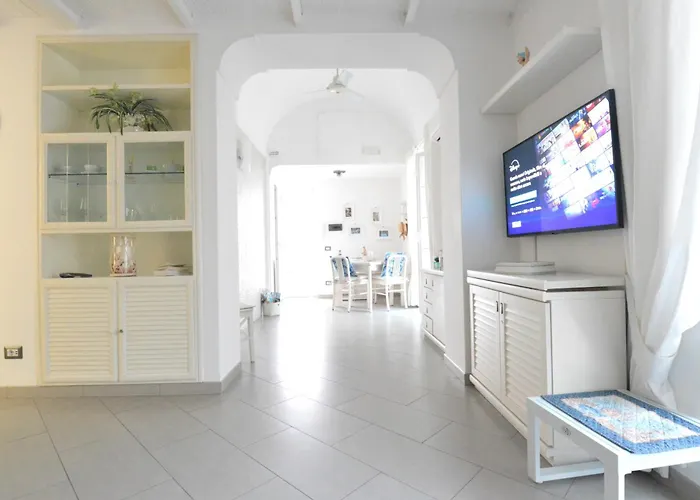 Donna Rosa - Charming House By The Sea Tatil Evi Capri