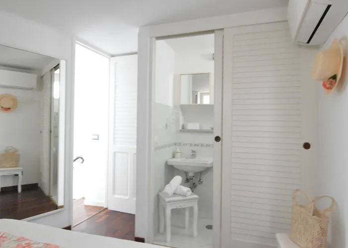 펜션 Donna Rosa - Charming House By The Sea *