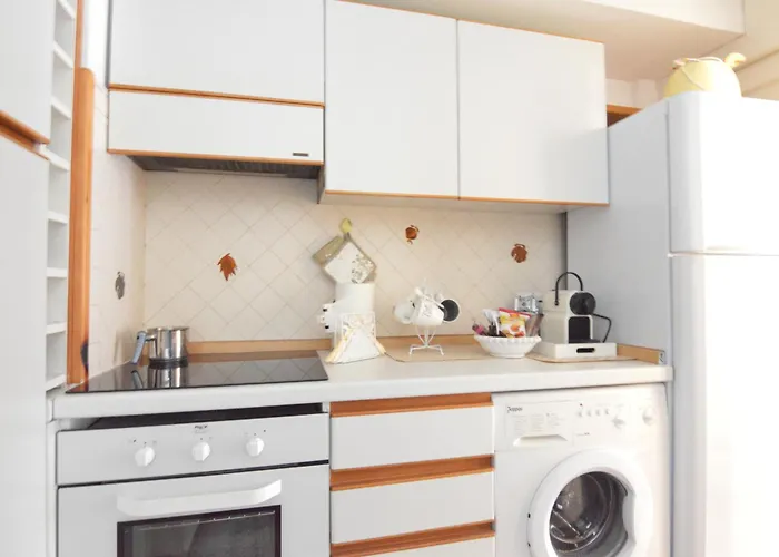 Donna Rosa - Charming House By The Sea 카프리