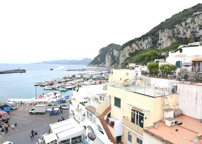 Donna Rosa - Charming House By The Sea Tatil Evi Capri