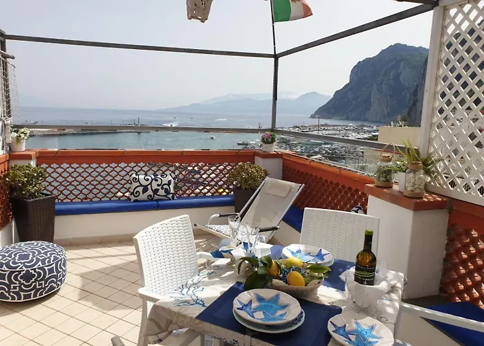 Donna Rosa - Charming House By The Sea Tatil Evi *