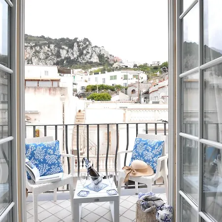 Donna Rosa - Charming House By The Sea