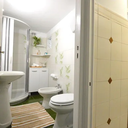 Feriehus Donna Rosa - Charming House By The Sea Capri